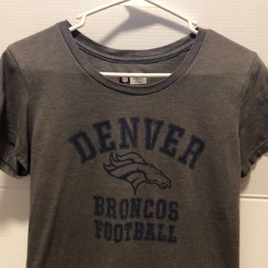 Denver Broncos Football Shirt women’s medium